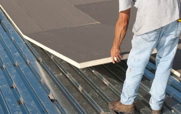 benefits of insulating Fiunary flat roofing
